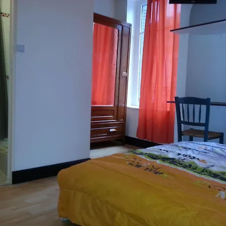 Azur Ξενοδοχείο Νανσύ